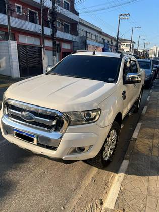 FORD RANGER 3.2 LIMITED 4X4 CD 20V DIESEL 4P AUTOMÁTICO FORD RANGER 3.2 LIMITED 4X4 CD 20V DIESEL 4P AUTOMÁTICO